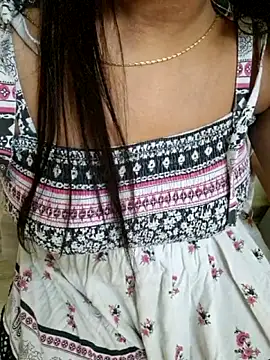 Snapshot of silk_segha chatting on 02/19/26, 06:59 silk segha online show from 02/19/26, 06:59