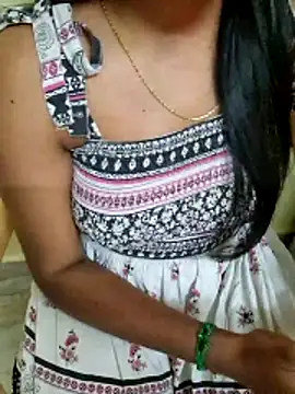 Snapshot of silk_segha chatting on 03/01/26, 03:25 silk segha online show from 03/01/26, 03:25