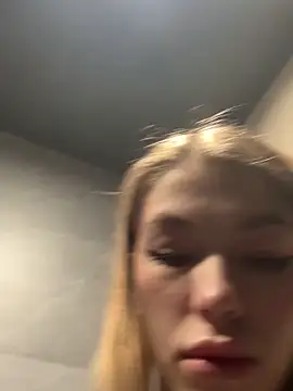 Snapshot of Mia_Star69 chatting on 02/22/26, 02:26 Mia Star69 online show from 02/22/26, 02:26