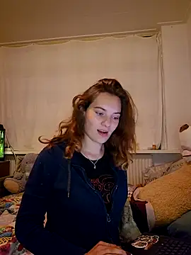 sweetsophie69 online show from 03/12/26, 07:31