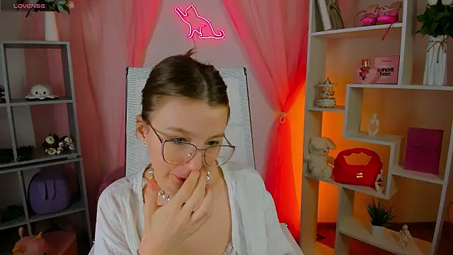 ElliFrankenweenie online show from 03/04/26, 06:19