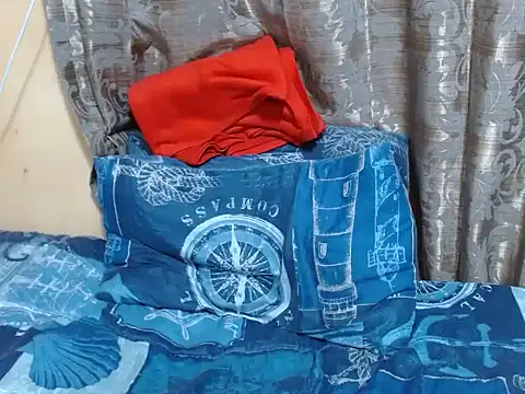 EbonyBlazeXx online show from 04/19/26, 12:59