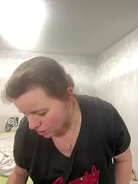 Laura-Loveyou online show from 03/03/26, 11:10