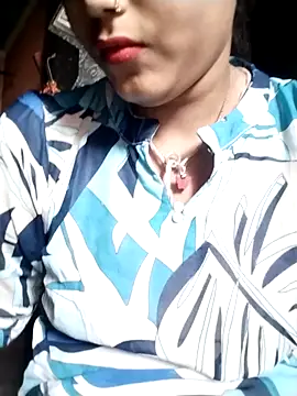 Nency Love143 online show from 04/21/26, 10:10