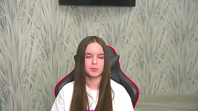 MarenCalarco online show from 02/11/26, 11:15