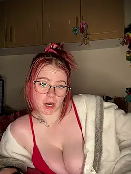 Snapshot of Melodysweetx chatting on 02/18/26, 12:50 Melodysweetx online show from 02/18/26, 12:50