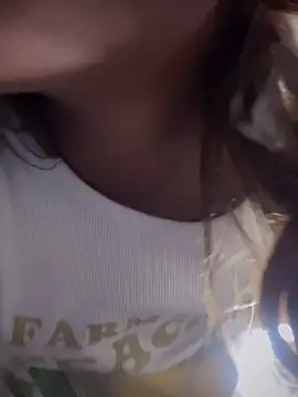 Snapshot of SinLunaXXX chatting on 02/26/26, 09:25 SinLunaXXX online show from 02/26/26, 09:25