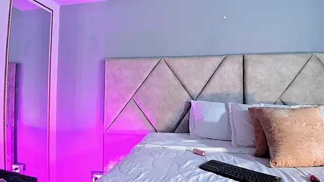 Snapshot of KaattyDoll chatting on 02/12/26, 08:15 KaattyDoll online show from 02/12/26, 08:15