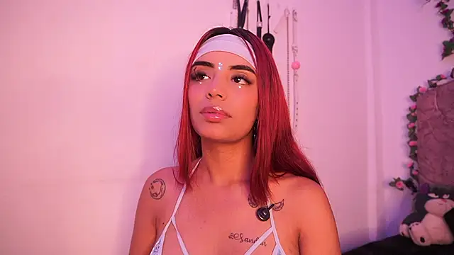 Snapshot of TiffanySander chatting on 02/20/26, 12:51 TiffanySander online show from 02/20/26, 12:51