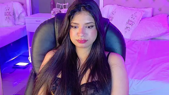 Snapshot of Hana_Stone chatting on 02/25/26, 03:32 Hana Stone online show from 02/25/26, 03:32