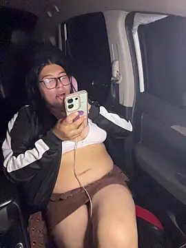 Snapshot of Lismar_fire chatting on 02/14/26, 01:24 Lismar fire online show from 02/14/26, 01:24