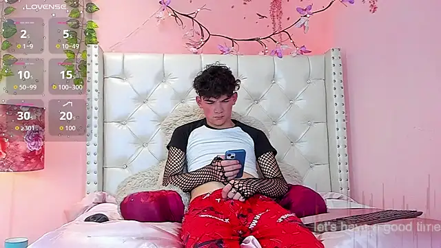 Snapshot of Philippsx chatting on 02/14/26, 04:53 Philippsx online show from 02/14/26, 04:53