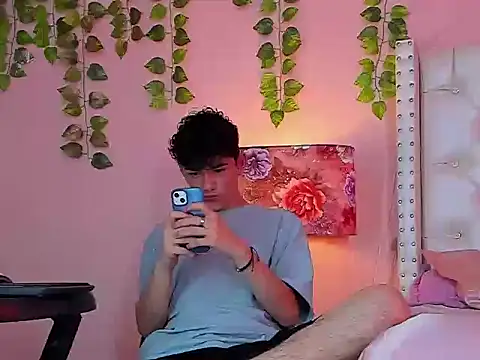 Snapshot of Philippsx chatting on 02/21/26, 05:47 Philippsx online show from 02/21/26, 05:47