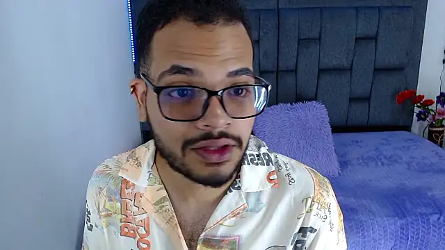 Snapshot of J_black_ chatting on 02/11/26, 08:03 J black online show from 02/11/26, 08:03