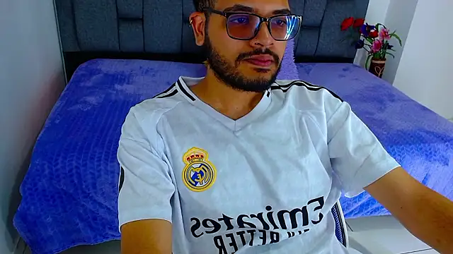 Snapshot of J_black_ chatting on 02/21/26, 08:54 J black online show from 02/21/26, 08:54