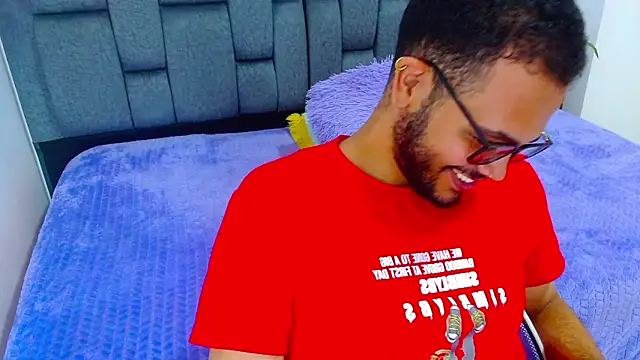 Snapshot of J_black_ chatting on 02/24/26, 09:13 J black online show from 02/24/26, 09:13