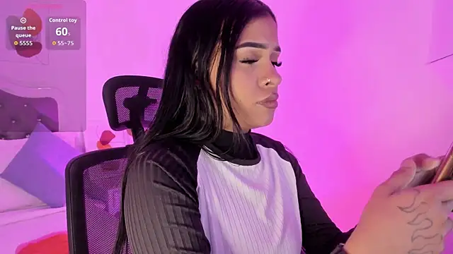 Aisha Haddad online show from 02/13/26, 02:35