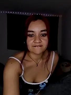 Snapshot of Lucy_allen1 chatting on 02/12/26, 09:32 Lucy allen1 online show from 02/12/26, 09:32