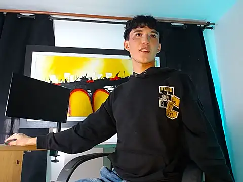 Snapshot of jullian_ricci chatting on 03/02/26, 07:54 jullian ricci online show from 03/02/26, 07:54