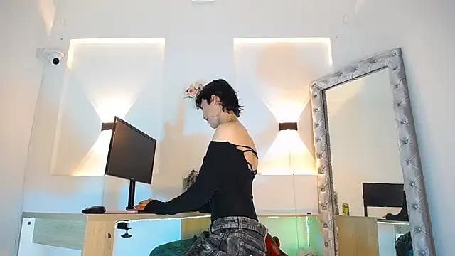 jullian ricci online show from 05/09/26, 10:37