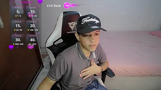 Snapshot of Top_and_bottom chatting on 02/27/26, 08:09 Top and bottom online show from 02/27/26, 08:09