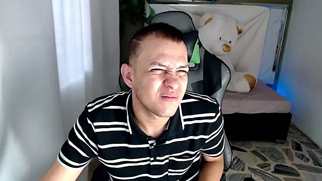 Top and bottom online show from 04/25/26, 08:06