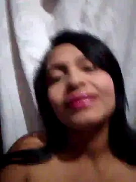 Snapshot of Lia_Phone chatting on 02/25/26, 04:33 Lia Phone online show from 02/25/26, 04:33