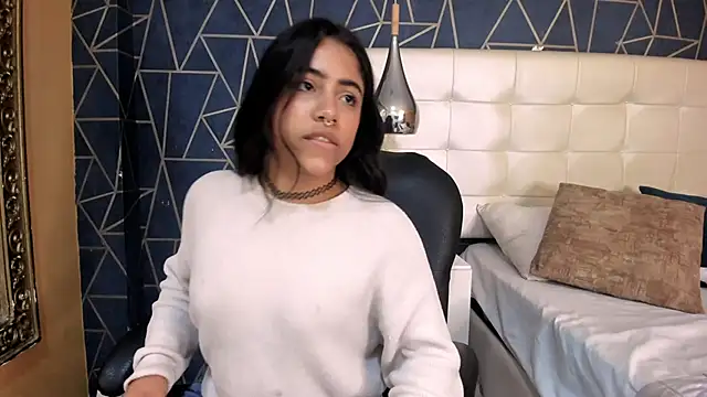 CloheBell online show from 03/18/26, 09:07