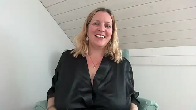 Busenwunder1280 online show from 04/19/26, 01:54