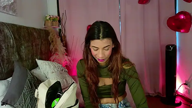 Snapshot of MelanyStone_ chatting on 02/18/26, 12:12 MelanyStone online show from 02/18/26, 12:12