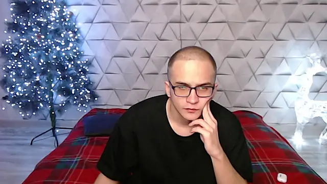 Pure Aura online show from 02/14/26, 09:33