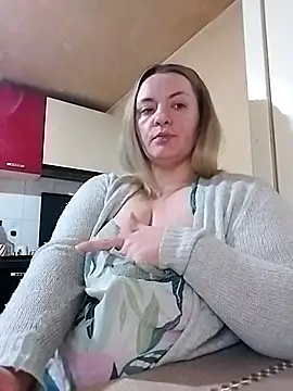 HotStepmommy4 online show from 02/12/26, 10:05