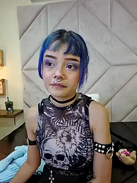 Sateh and Hikary online show from 04/18/26, 09:15