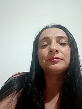 Snapshot of luamel2126 chatting on 03/01/26, 11:29 luamel2126 online show from 03/01/26, 11:29