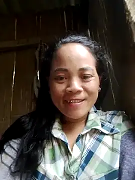 molly-xx online show from 04/18/26, 05:33