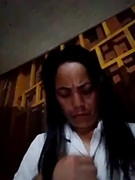 molly-xx online show from 04/19/26, 08:33