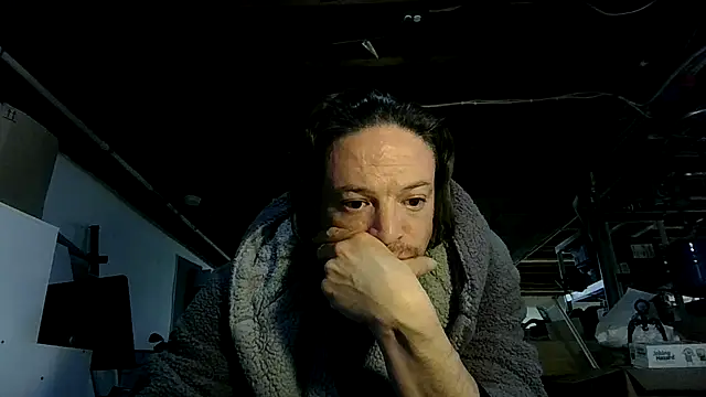 Snapshot of ShadowLove85 chatting on 02/12/26, 05:19 ShadowLove85 online show from 02/12/26, 05:19