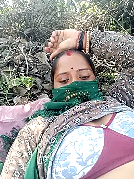 Snapshot of Pallavi_hote chatting on 02/25/26, 04:33 Pallavi hote online show from 02/25/26, 04:33