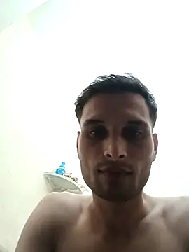 Snapshot of Beinghorny83 chatting on 02/15/26, 08:13 Beinghorny83 online show from 02/15/26, 08:13