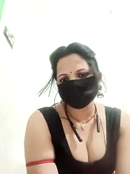 karishma Bhabhi online show from 04/15/26, 07:58