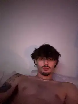 benriskey12 online show from 05/05/26, 05:48