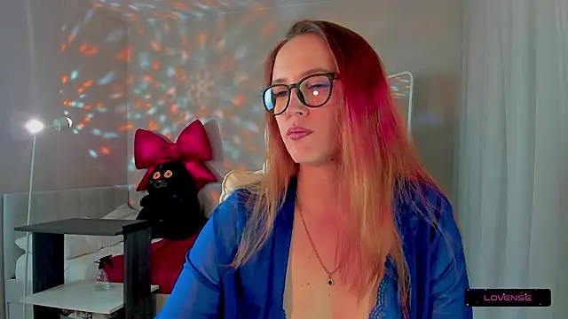 she wolf online show from 02/19/26, 01:07