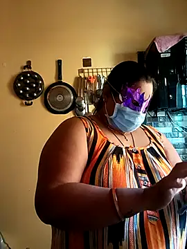 Snapshot of 02Roshni chatting on 03/01/26, 09:11 02Roshni online show from 03/01/26, 09:11