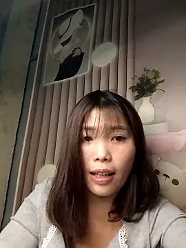 Snapshot of Girl-crazy1 chatting on 02/18/26, 02:02 Girl-crazy1 online show from 02/18/26, 02:02