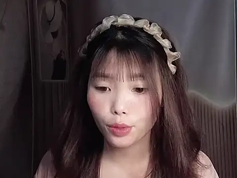 Snapshot of Girl-crazy1 chatting on 03/01/26, 06:59 Girl-crazy1 online show from 03/01/26, 06:59