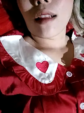 Girl-crazy1 online show from 04/21/26, 12:44