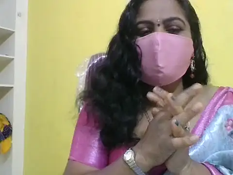 anu-reddyy online show from 04/02/26, 04:43