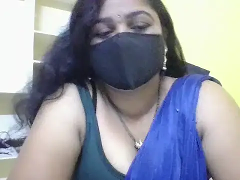 anu-reddyy online show from 04/11/26, 09:46