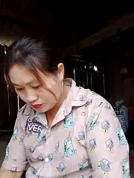 bany-lee online show from 04/20/26, 02:14