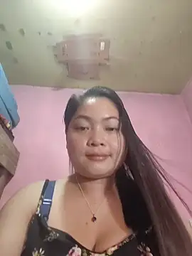 Snapshot of sweety_pie18 chatting on 02/13/26, 02:46 sweety pie18 online show from 02/13/26, 02:46